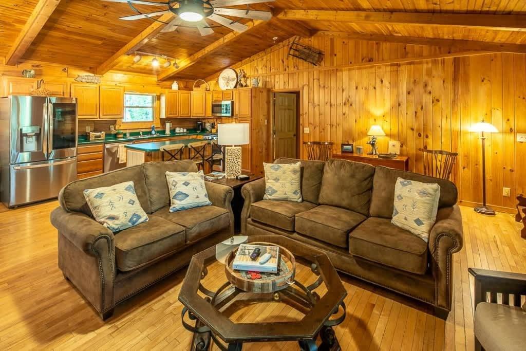 Cozy 'Grey Fox' Cabin Between Boone & Blowing Rock Eksteriør bilde